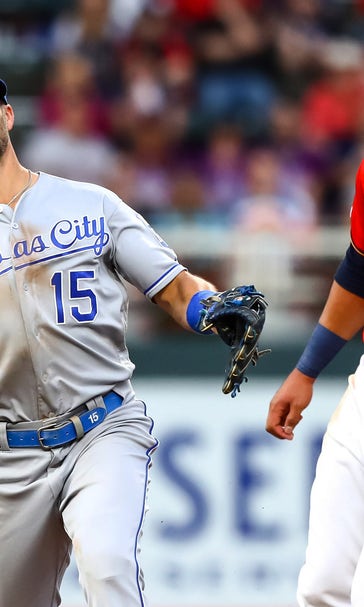 Twins' late home run sinks Royals, 2-0, in pitchers' duel